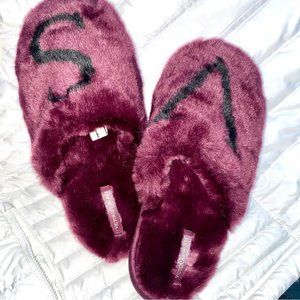 Victoria's Secret Logo Plush Faux Fur Soft House Pajama Warm Slippers Small 5- 6